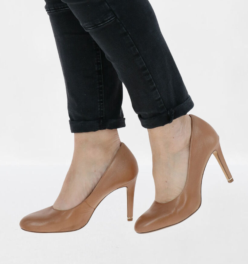 Tamaris Touch It Escarpins en Nude en cuir (286276)