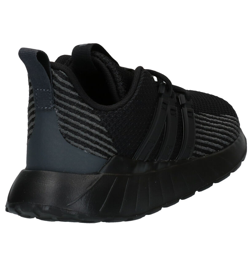 adidas Questar Flow Zwarte Sneakers in stof (273497)
