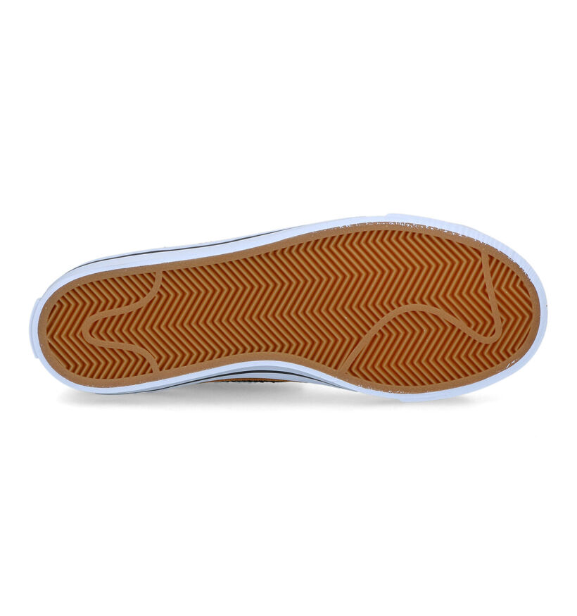 Nike Court Legacy Baskets en Blanc en cuir (302133)