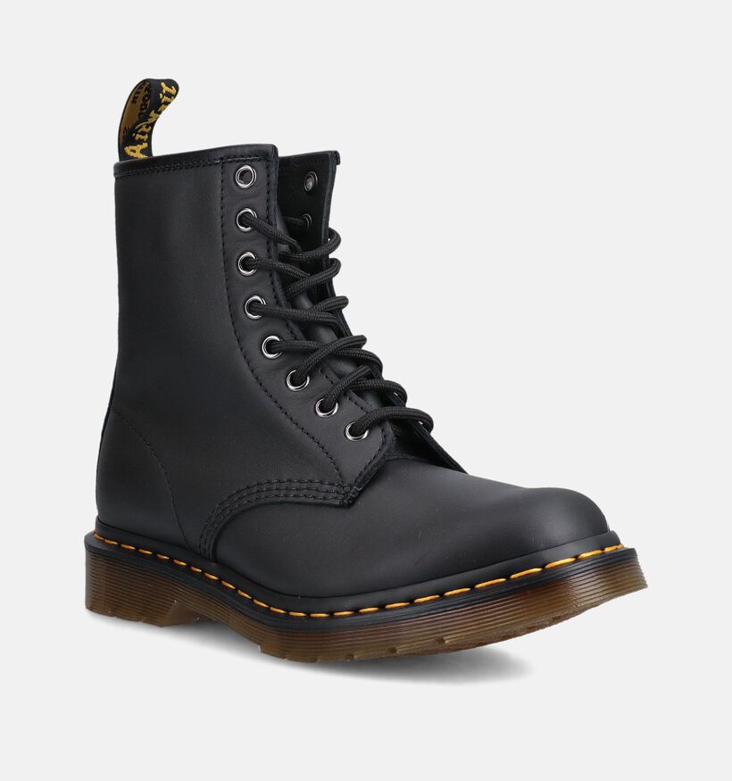 Dr. Martens 1460 Pascal 8 Eye Boots &agrave; lacets en Noir pour femmes (368494) - pour semelles orthop&eacute;diques