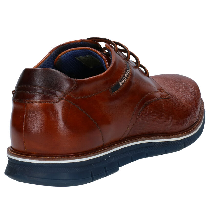 Bugatti Chaussures basses en Cognac en cuir (277065)