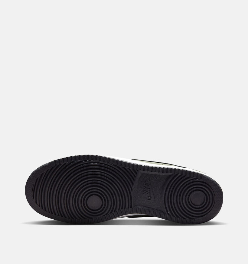 Nike Court Vision Baskets basses en Blanc pour hommes (376132)