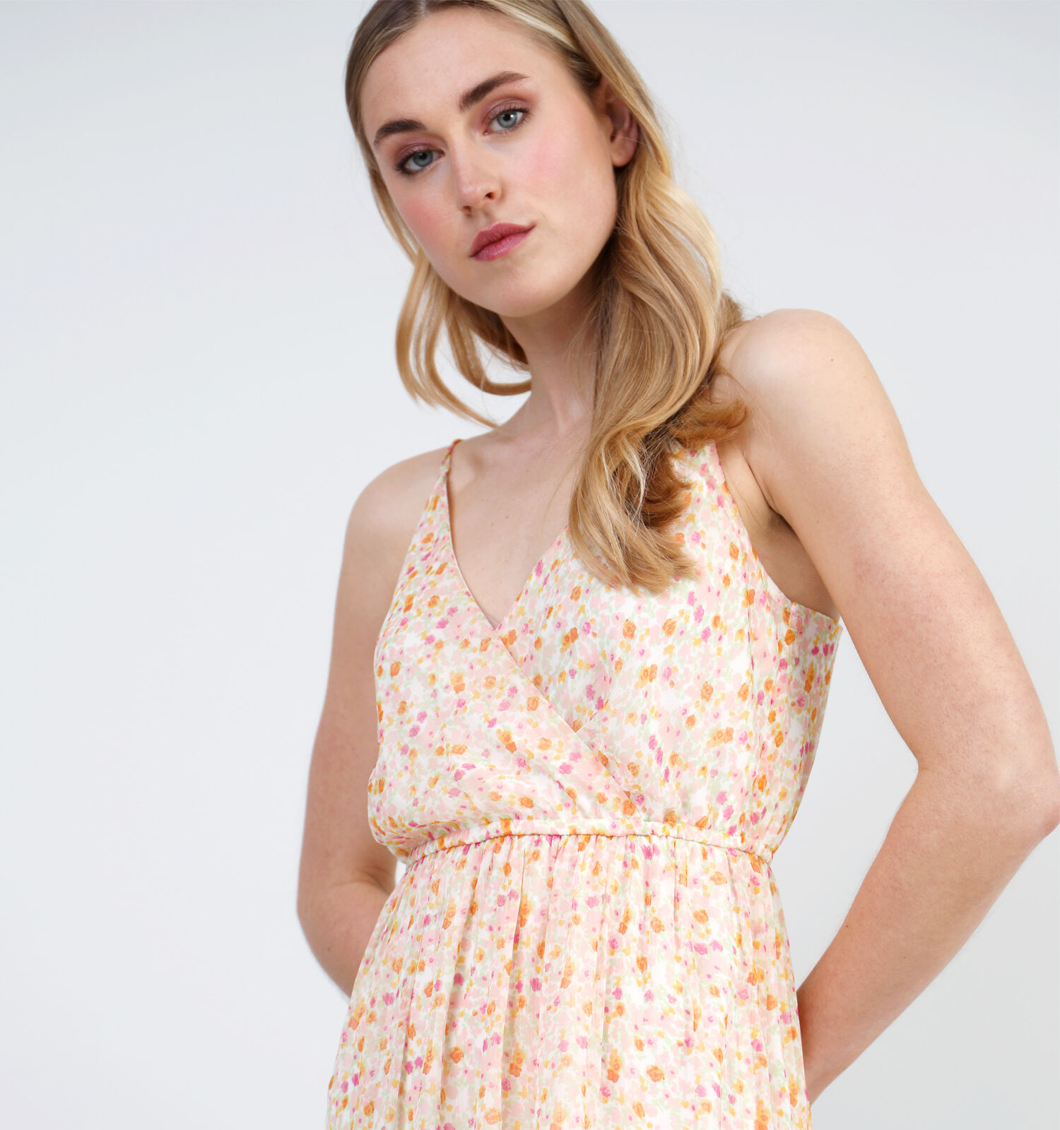Vero Moda Smilla Robe Fleurie en Ecru Femmes Robes en ligne sur TORFS.BE
