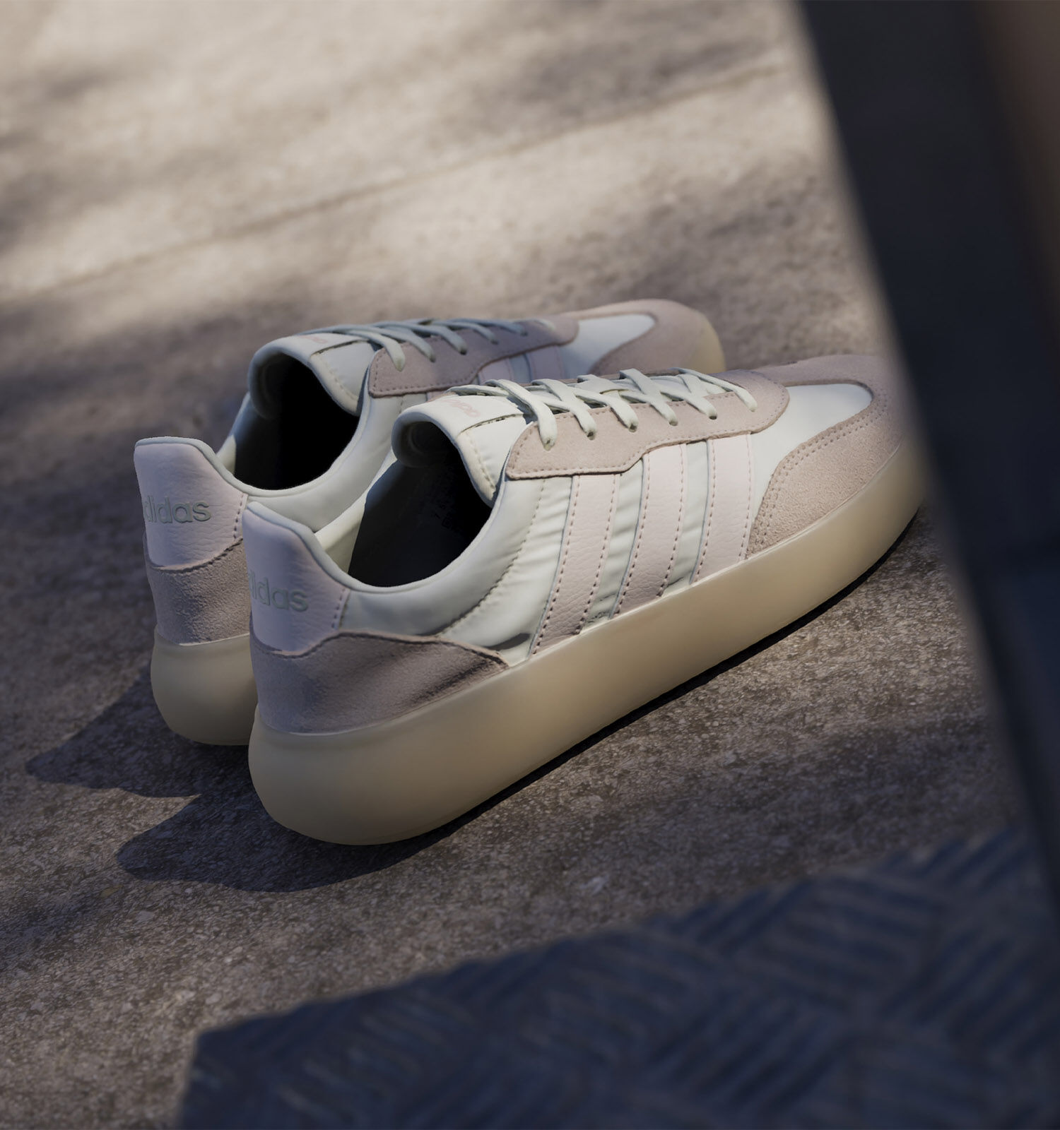 adidas Barreda Decode Roze Sneakers | Dames Sneakers | Online op TORFS.BE