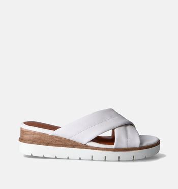 Slippers op sleehak wit