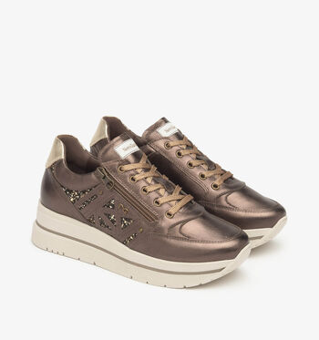 NeroGiardini Lage schoenen Bruin