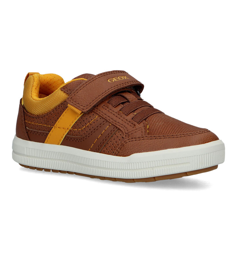 Geox Arzach Cognac Sneakers voor jongens (320620) - geschikt voor steunzolen