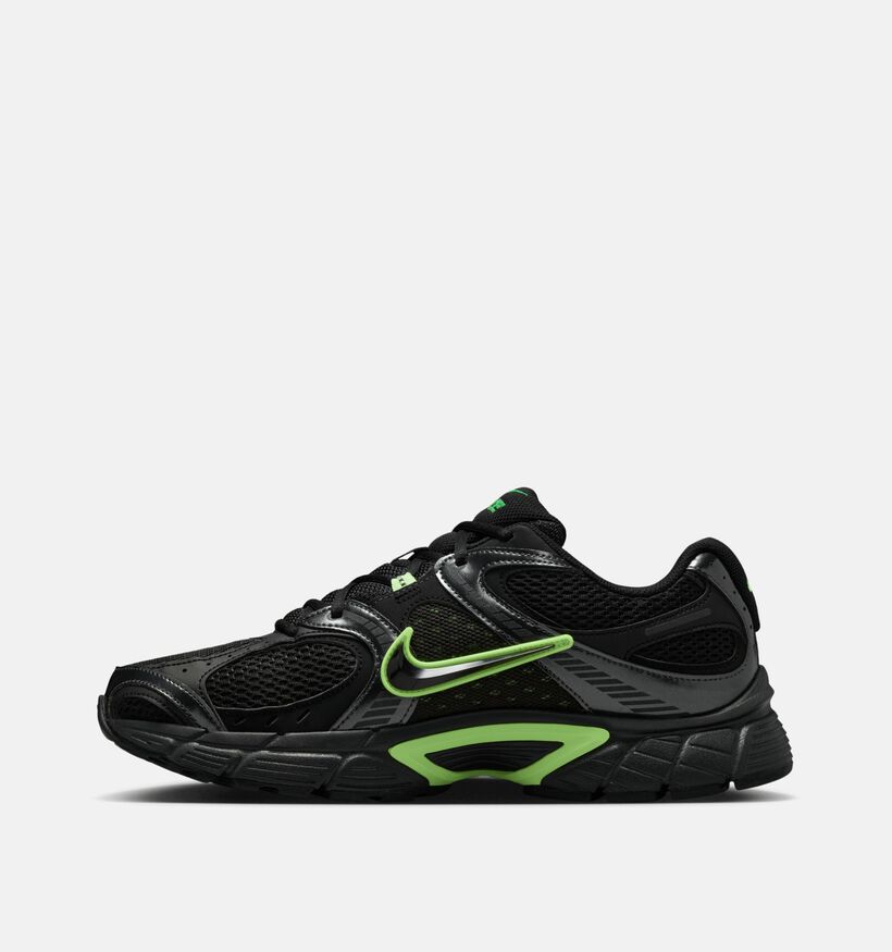 Nike Baskets basses en Noir pour hommes (359845)