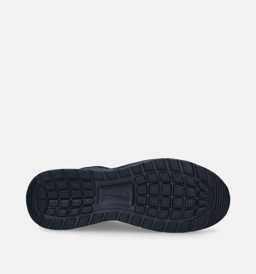 Nike Air Max Nuaxis Baskets en Noir pour garçons, hommes (343749)