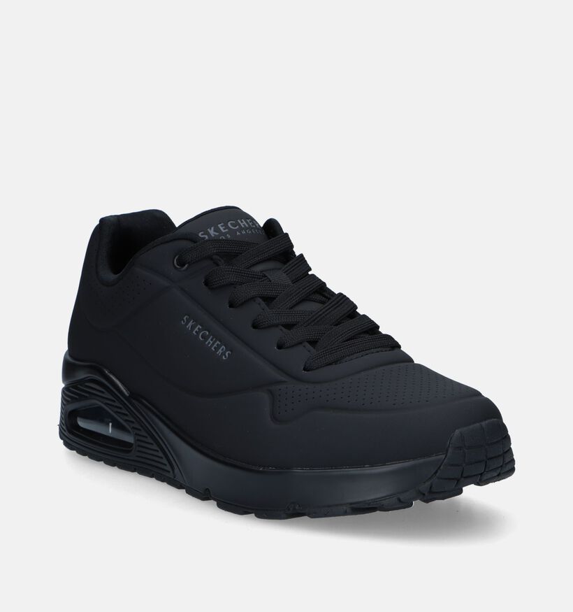 Skechers Uno Stand On Air Baskets en Noir pour hommes (359746)