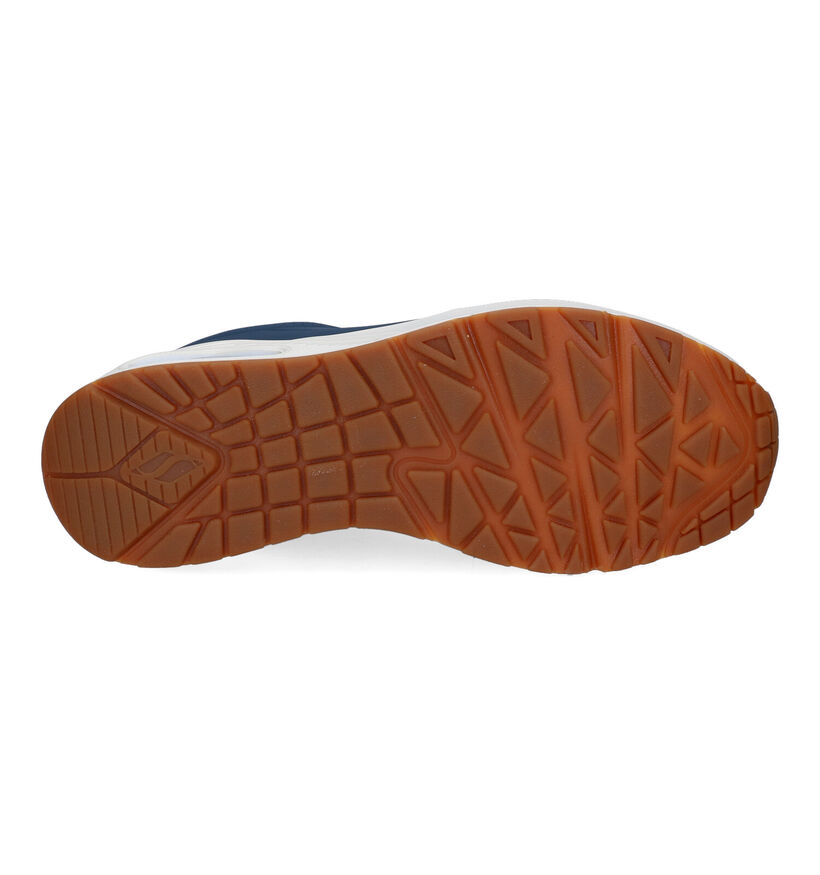 Skechers Uno Stand On Air Baskets en Noir pour hommes (359746)