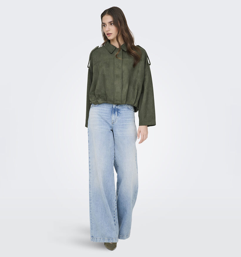 JDY Nia Faux Suede Manteau court en Vert fonc&eacute; pour femmes (385811)