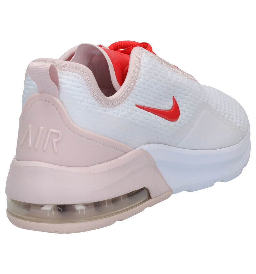 Nike Air Max Motion Baskets basses en Blanc en synthétique (265867)