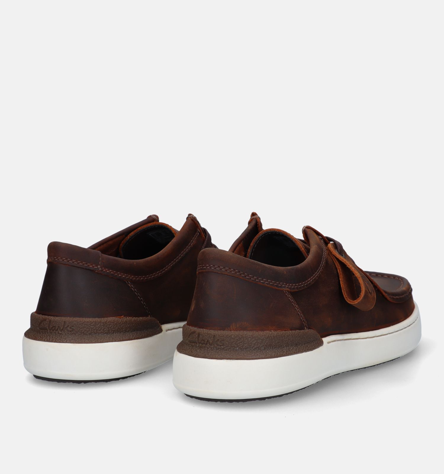 Bruine clarks 2025