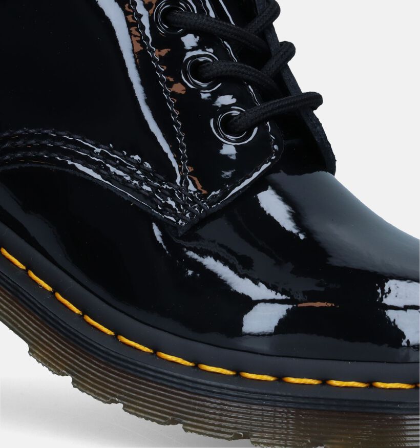 Dr. Martens 1460 W 8 Eye Boots en Noir pour femmes (327797)