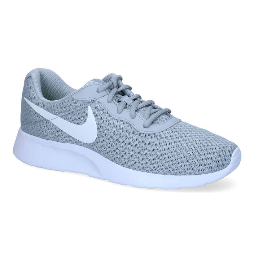 Nike Tanjun Grijze Sneakers voor heren (309123)