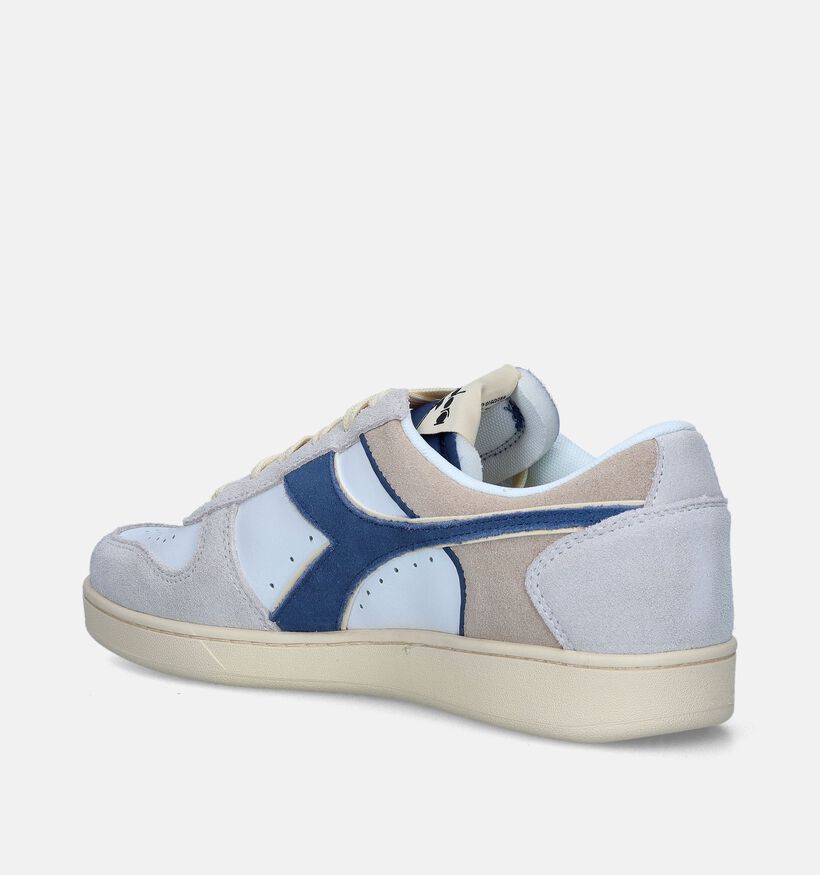 Diadora Magic Basket Low Suede Baskets en Blanc pour hommes (344901)