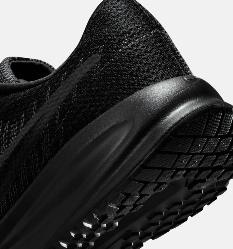 Nike Run Defy Zwarte Sneakers voor heren (369299) - geschikt voor steunzolen