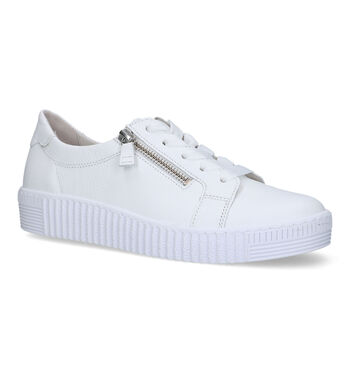 Baskets blanc