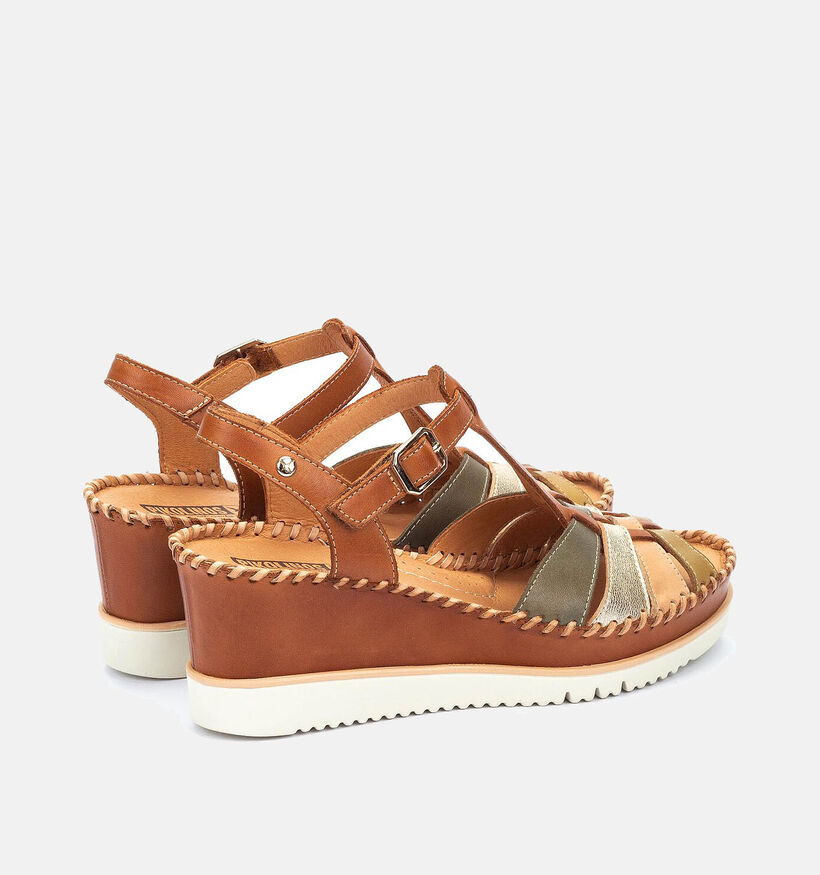 Pikolinos Aguadulce Sandales talon compense en Brun pour femmes (354658)