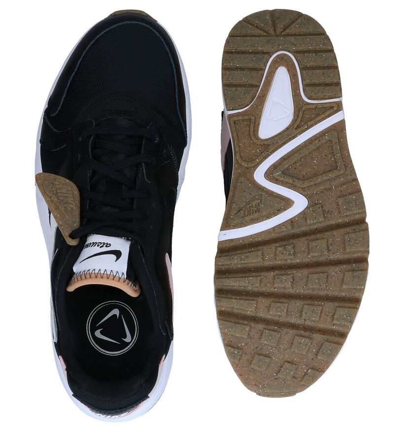 Nike Baskets basses en Noir en simili cuir (277469)