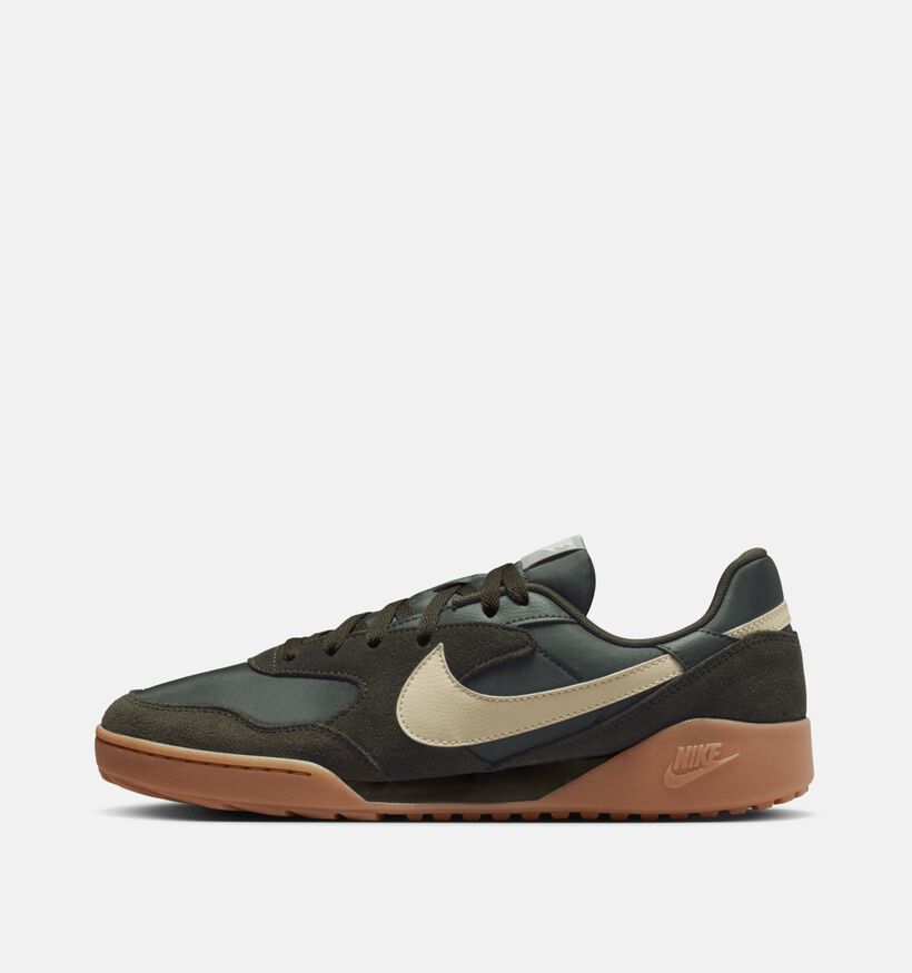 Nike Terra Manta Suede Baskets basses en Noir pour hommes (364676)