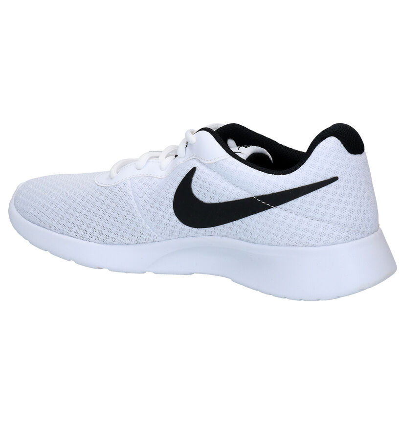 Nike Tanjun Zwarte Sneakers voor heren (309098)