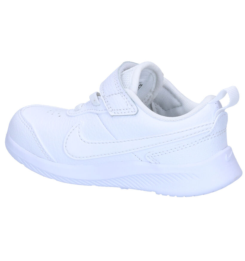 Nike Varsity Baskets en Blanc en simili cuir (277503)