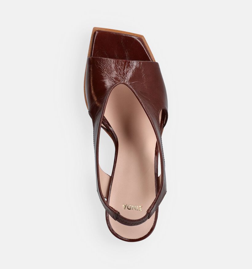 Zinda Sandales &agrave; talons en Brun fonc&eacute; pour femmes (373655)