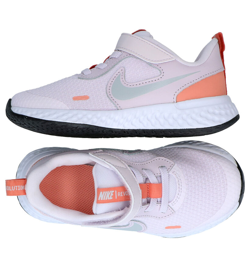 Nike Revolution Baskets en Gris en cuir (291161)