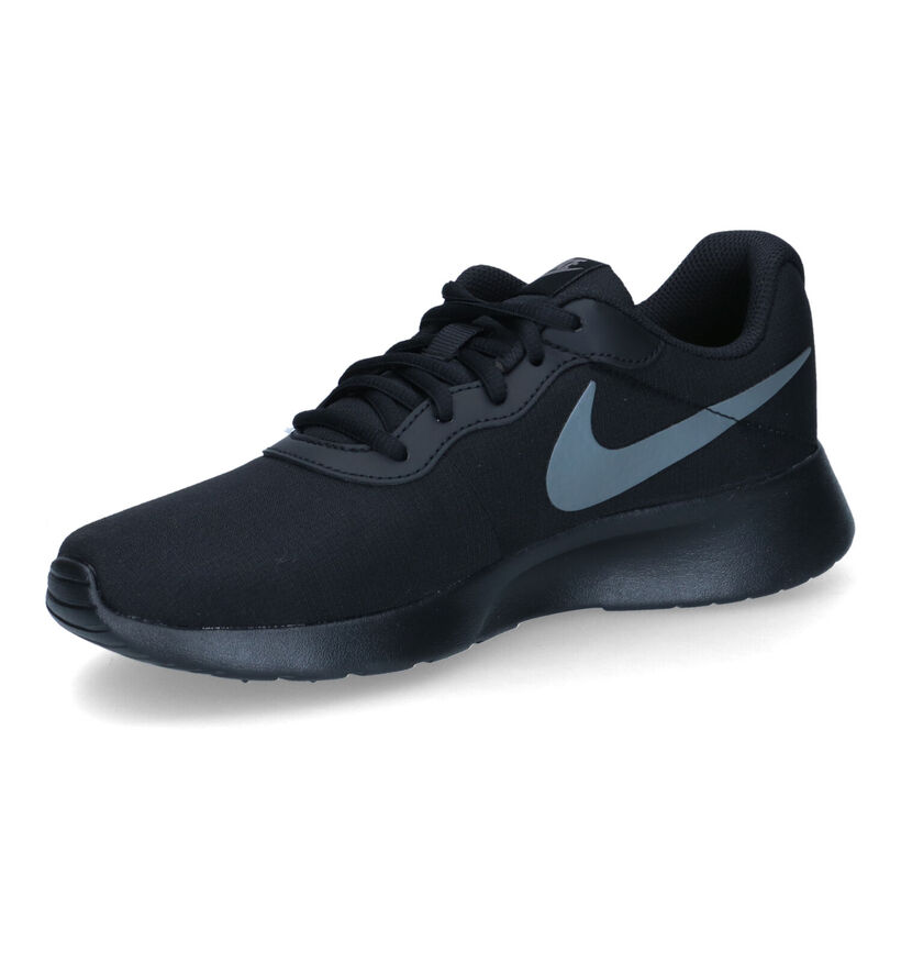 Nike Tanjun Refine Baskets en Noir pour femmes (316859) - pour semelles orthopédiques