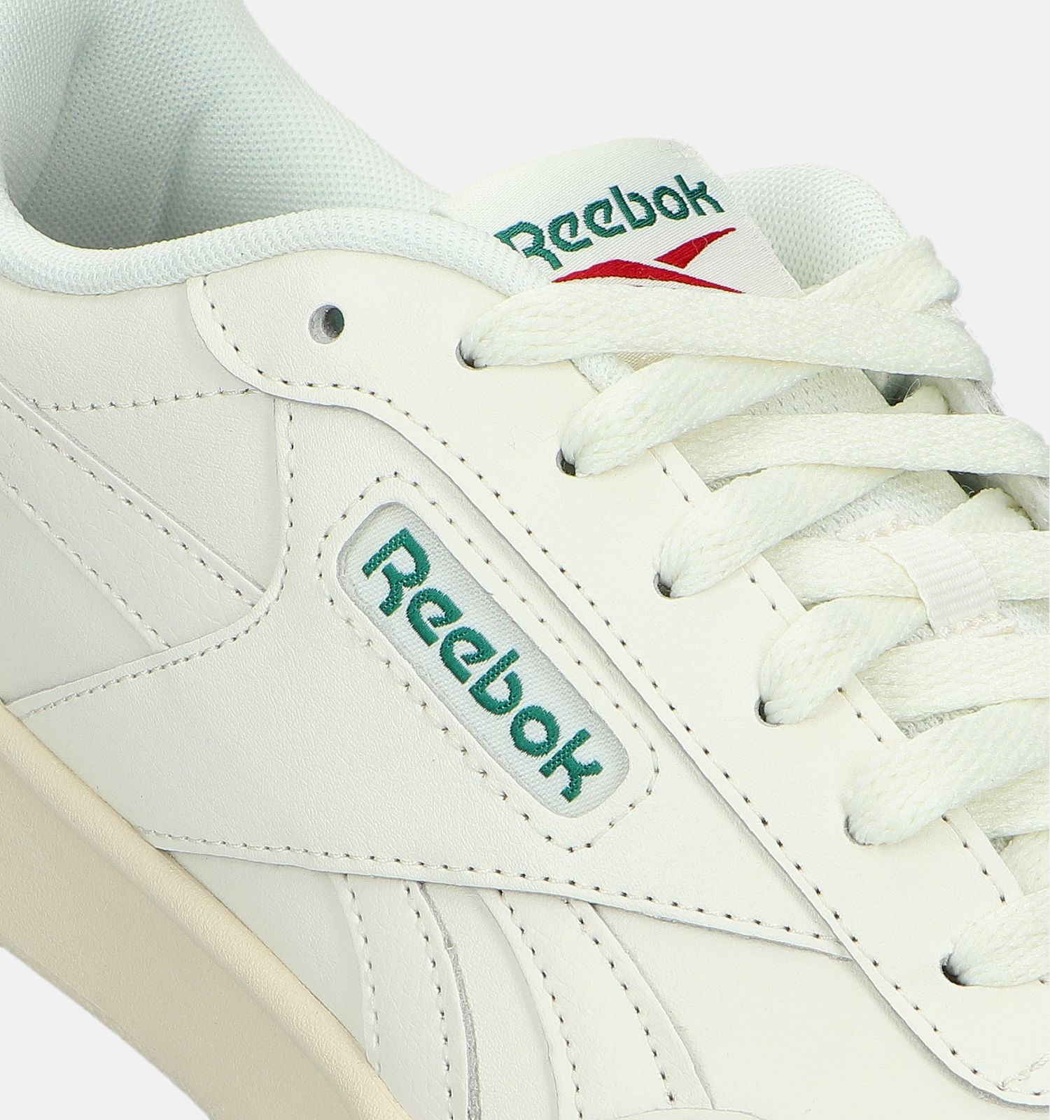Reebok Court Advance Ecru Sneakers Dames Sneakers Online op TORFS.BE