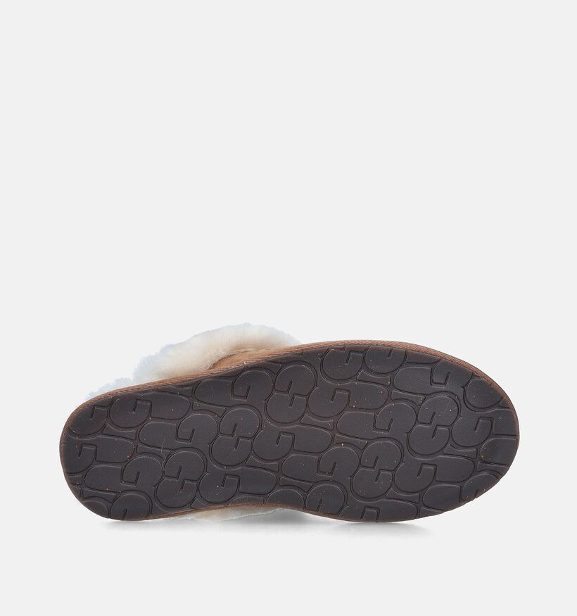 UGG Scufette II Pantoufles en Cognac pour femmes (358703)