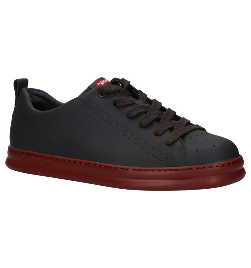 Camper Chaussures basses en Noir en cuir (282816)