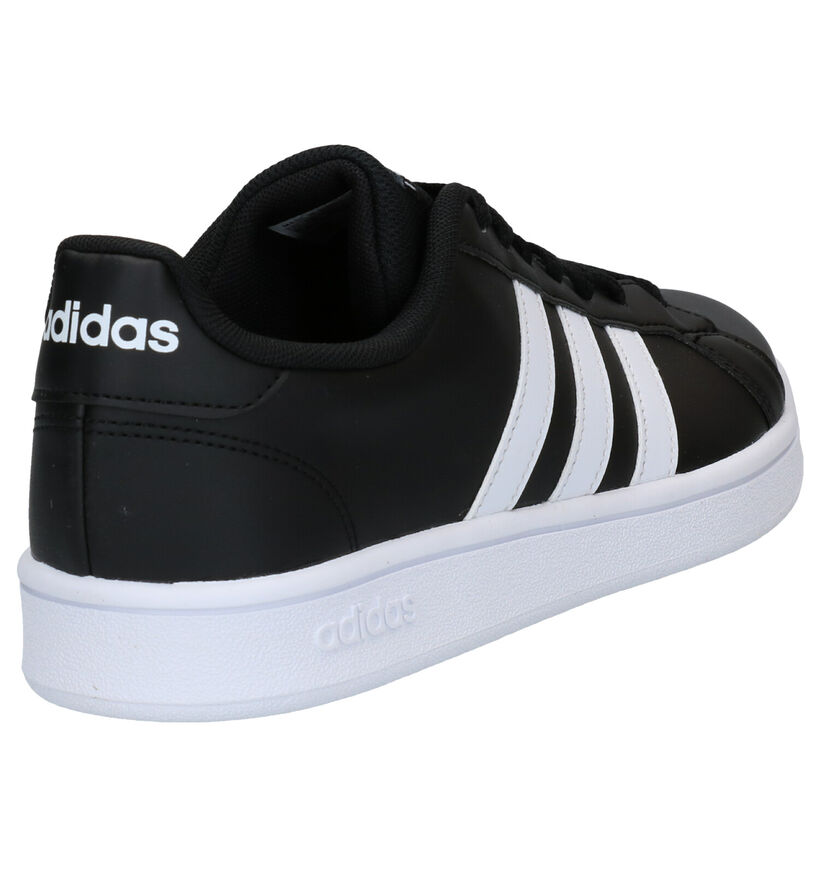 adidas Grand Court Base Baskets en Blanc en simili cuir (308441)