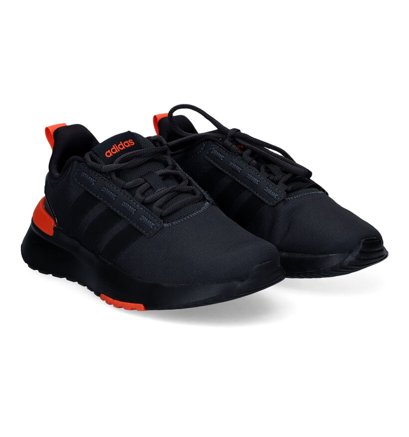 adidas Racer Zwarte Sneakers voor jongens (308053) - geschikt voor steunzolen