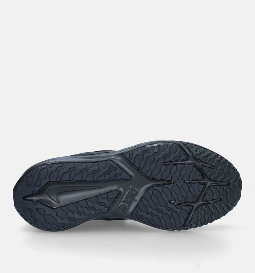 Nike Star Runner 4NN Baskets en Noir pour filles, garçons (347970)