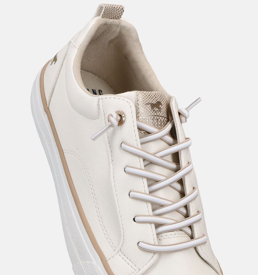 Mustang Slip-ons Witte Sneakers voor dames (372102)