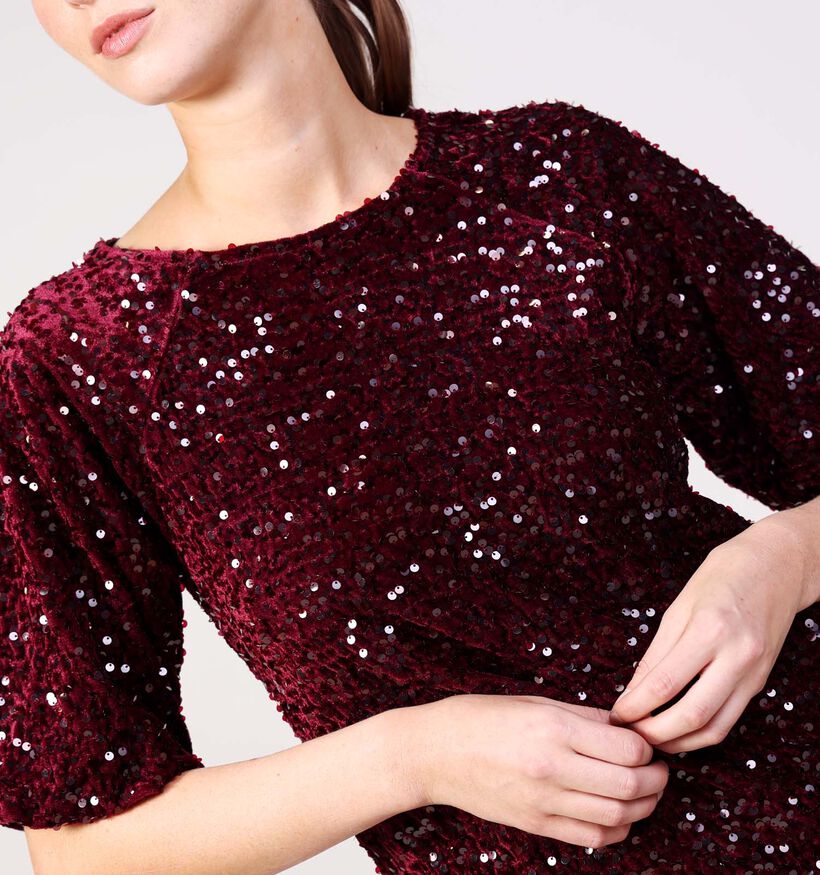 Pieces Kam Sequin Robe en Bordeaux Pieces Kam Sequin Robe en Bordeaux pour femmes (365630)