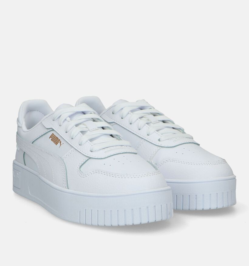 Puma Carina Street Baskets en Blanc pour femmes (326420) - pour semelles orthopédiques