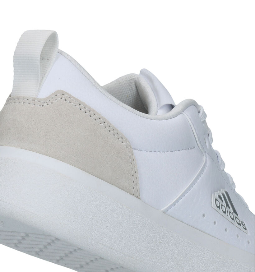 adidas Park ST Baskets en Blanc pour femmes (326257)