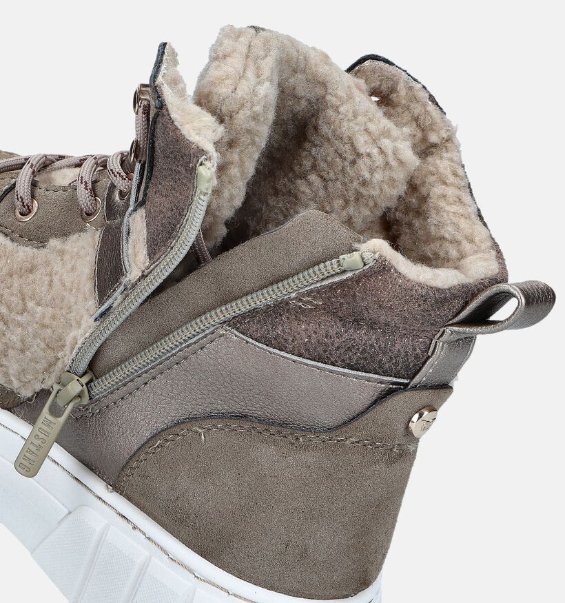 Mustang Baskets montantes en Taupe pour femmes (347281)
