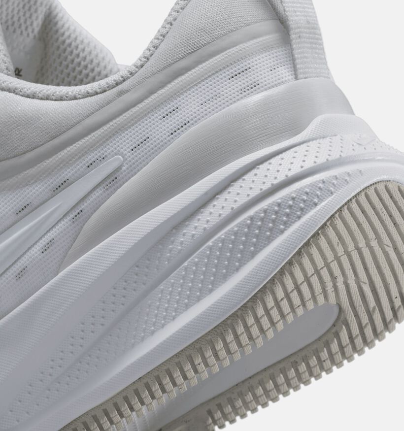 Nike Star Runner Baskets basses en Blanc pour filles (373055) - pour semelles orthop&eacute;diques