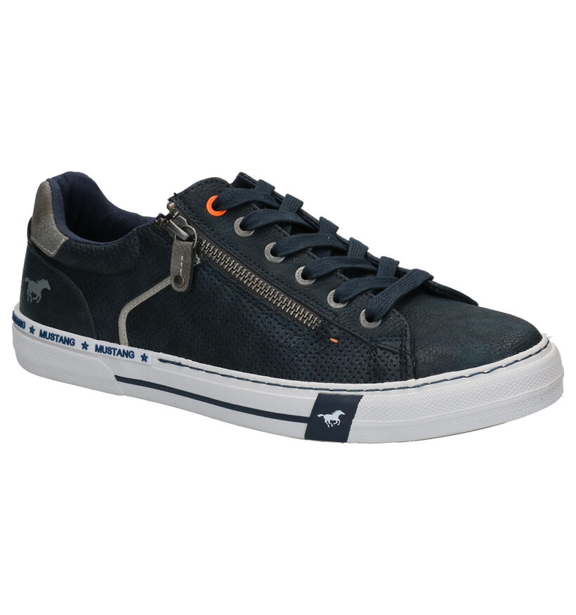 Mustang Chaussures basses en Bleu foncé en simili cuir (271185)