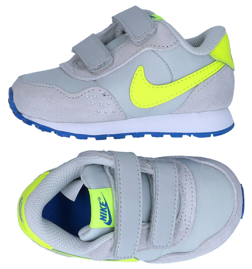 Nike MD Valiant Baskets en Bleu pour garçons (308971) - pour semelles orthopédiques
