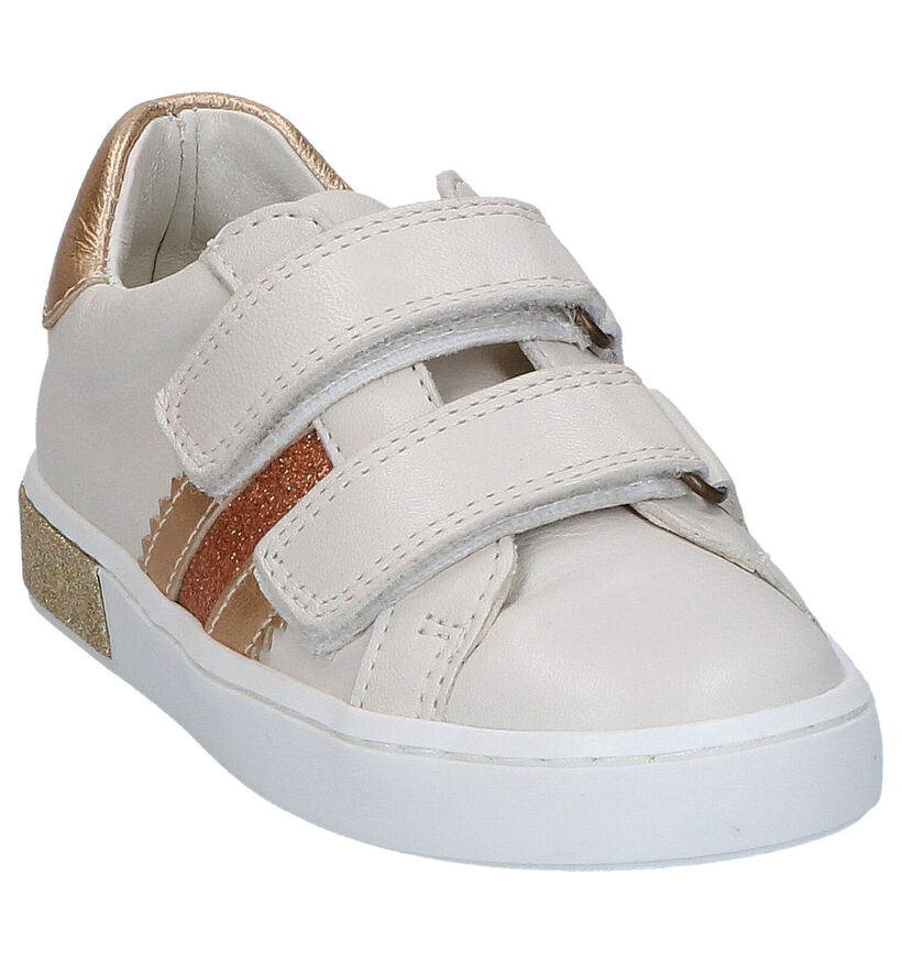 Milo & Mila Chaussures basses en Beige en cuir (266192)