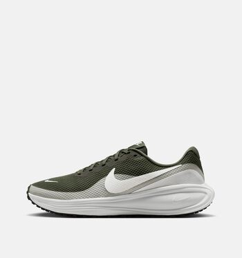 Nike Revolution Low Sneakers 104 -Off White/ White wolf Grey/ Topaz gold/402 -Midnight Navy/ Sail Gum Med Brown/303 -Cargo Khaki/ Sail Spruce