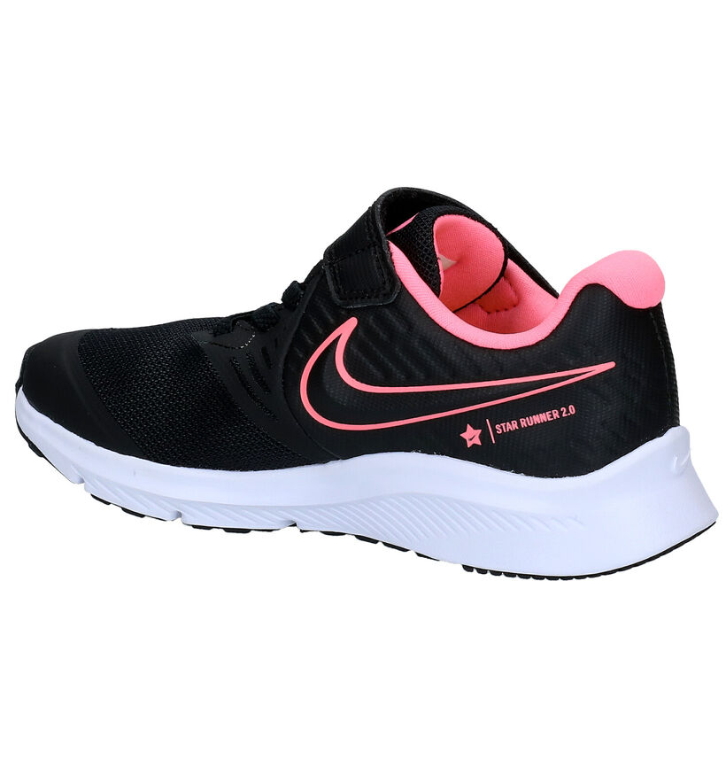 Nike Star Runner Roze Sneakers in stof (266055)