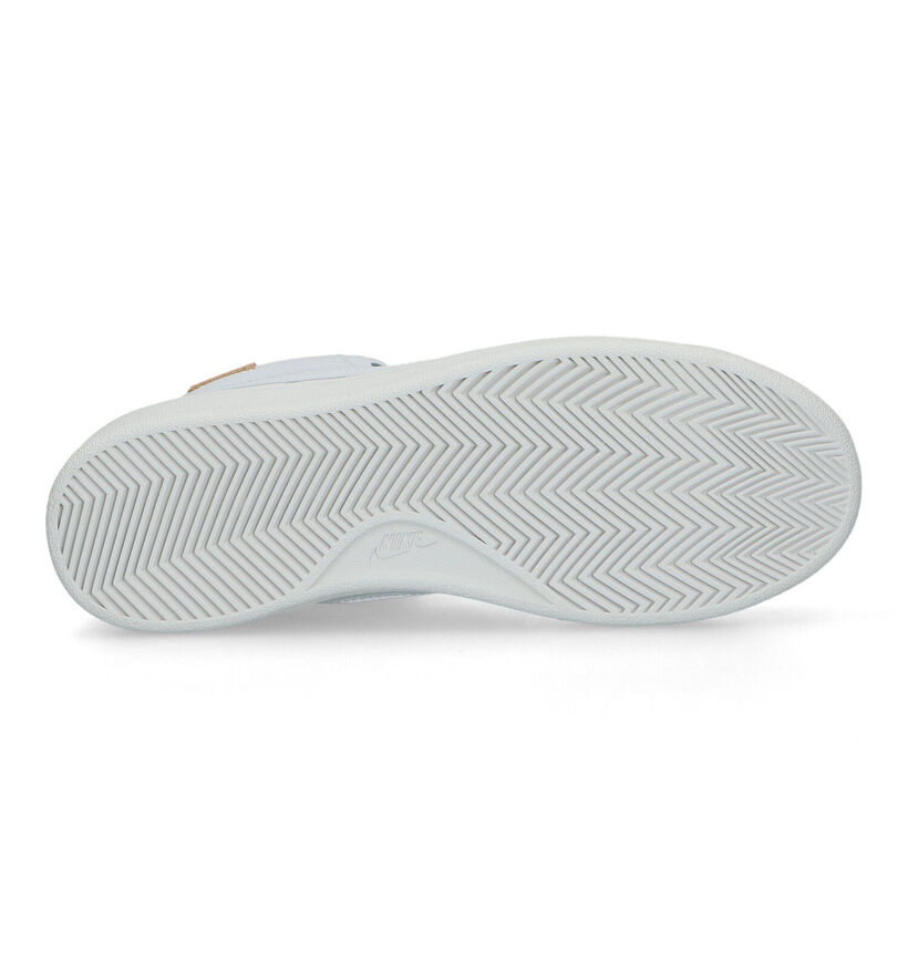 Nike Court Royale Baskets en Blanc pour femmes (316796)