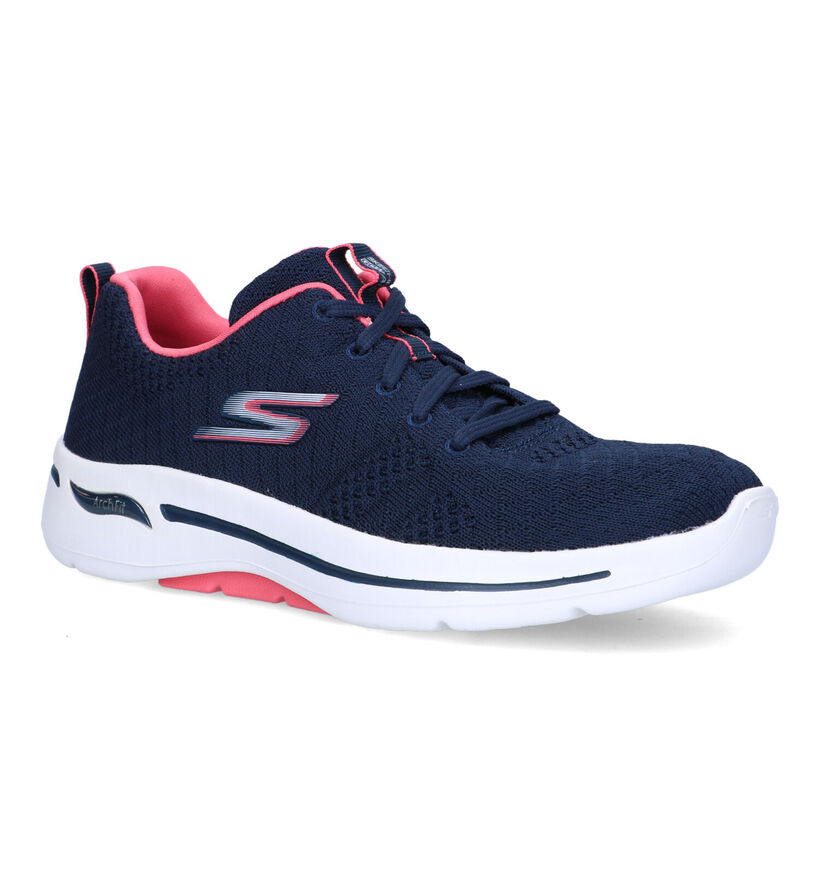 Skechers Go Walk Arch Fit Baskets en Blanc pour femmes (302118) - pour semelles orthopédiques